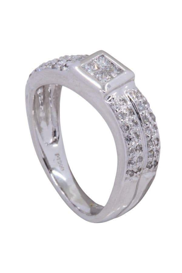 BAGUE PLATINE ET DIAMANTS — vue 4