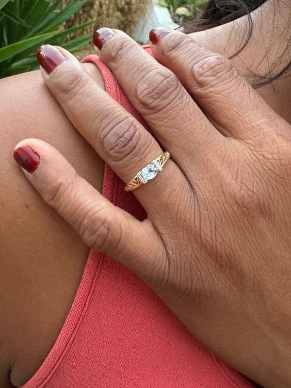 BAGUE MODERNE TOPAZE — vue 2