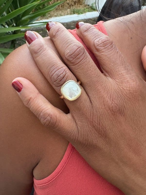 BAGUE MODERNE NACRE — vue 2