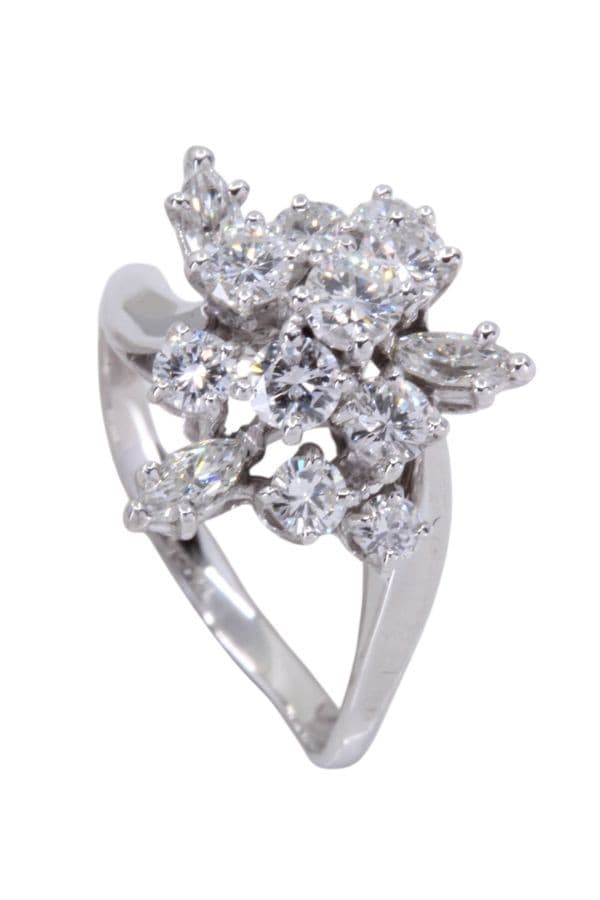BAGUE ANCIENNE DIAMANTS — vue 4