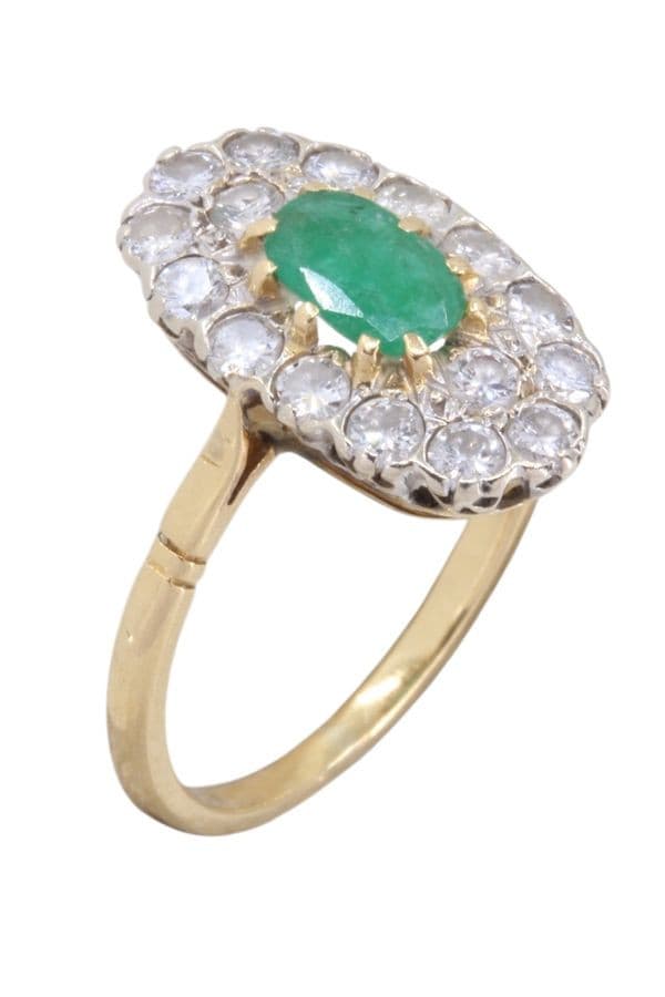 BAGUE ÉMERAUDE ET DIAMANTS — vue 3