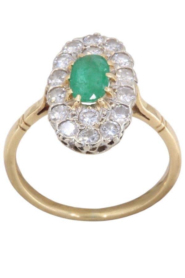 BAGUE ÉMERAUDE ET DIAMANTS