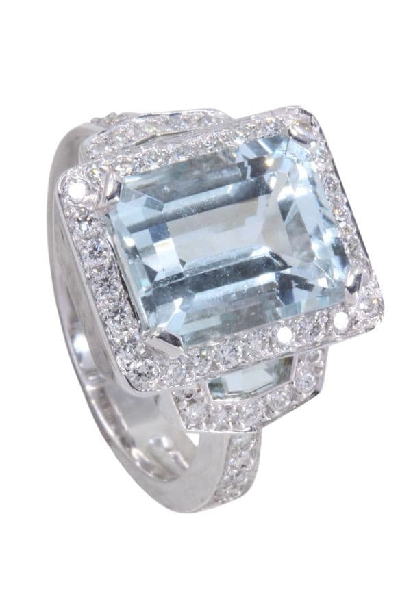 BAGUE AIGUE-MARINE ET DIAMANTS — vue 5