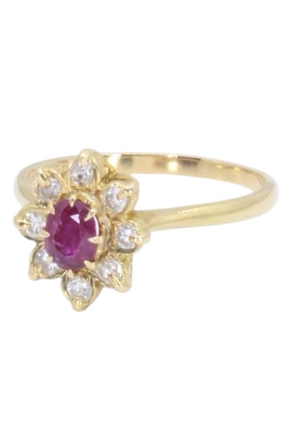 BAGUE MARGUERITE RUBIS ET DIAMANTS — vue 6