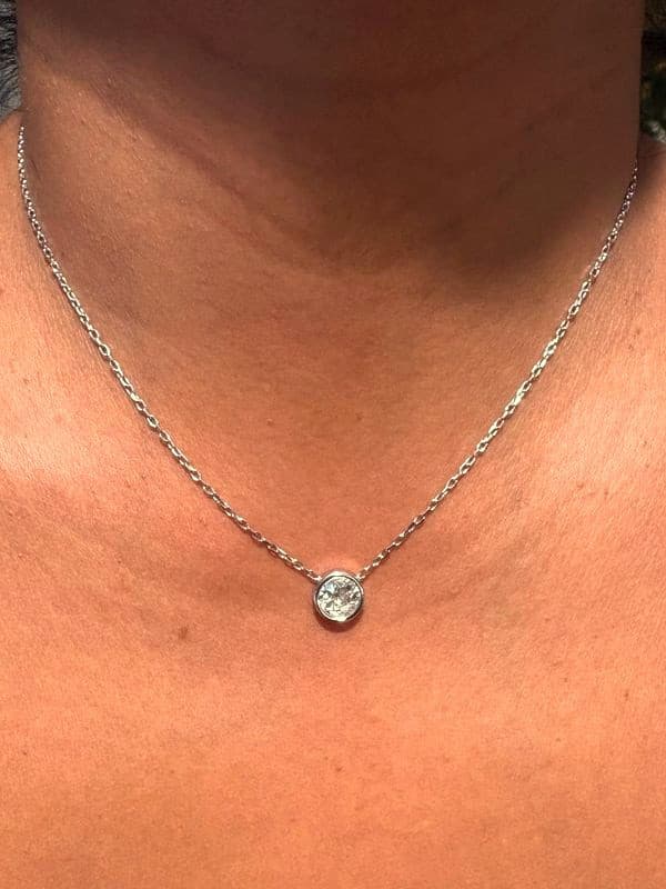 COLLIER DIAMANT 1.50 CARAT SOLITAIRE — vue 2
