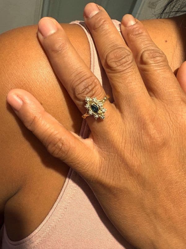 BAGUE SAPHIR ET DIAMANTS — vue 2