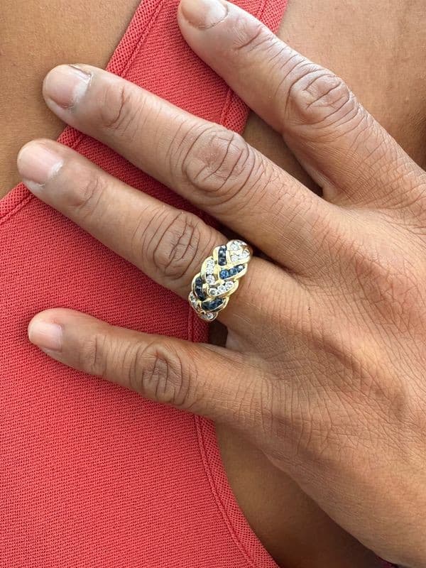 BAGUE TRESSÉE SAPHIRS ET DIAMANTS — vue 2