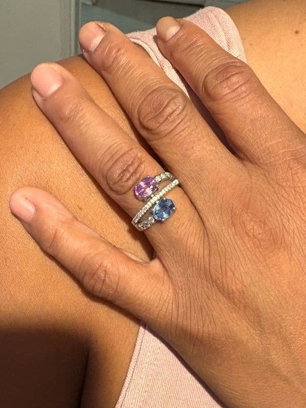 BAGUE SAPHIRS ROSE ET BLEU — vue 2