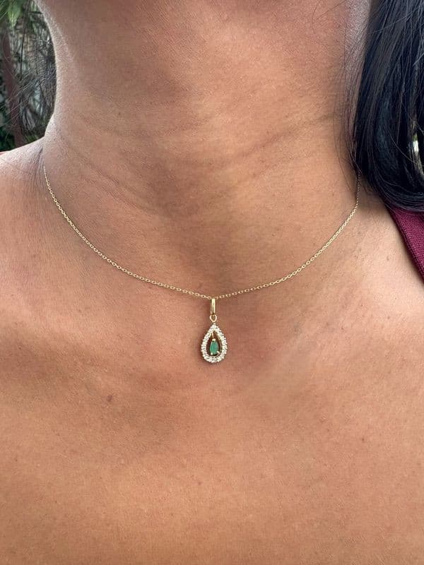 COLLIER GOUTTE ÉMERAUDE ET DIAMANTS — vue 2