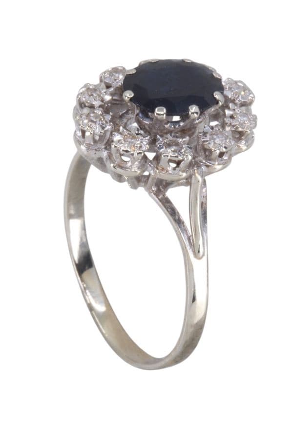 BAGUE MARGUERITE SAPHIR ET DIAMANTS — vue 4