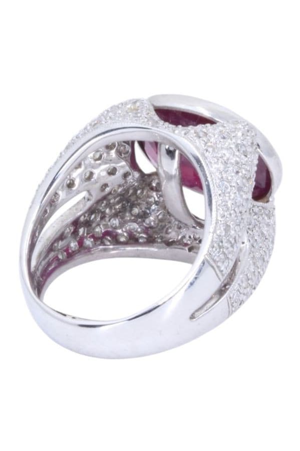 BAGUE RUBIS ET PAVAGE DIAMANTS — vue 6