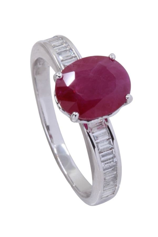 BAGUE MODERNE RUBIS ET DIAMANTS — vue 5