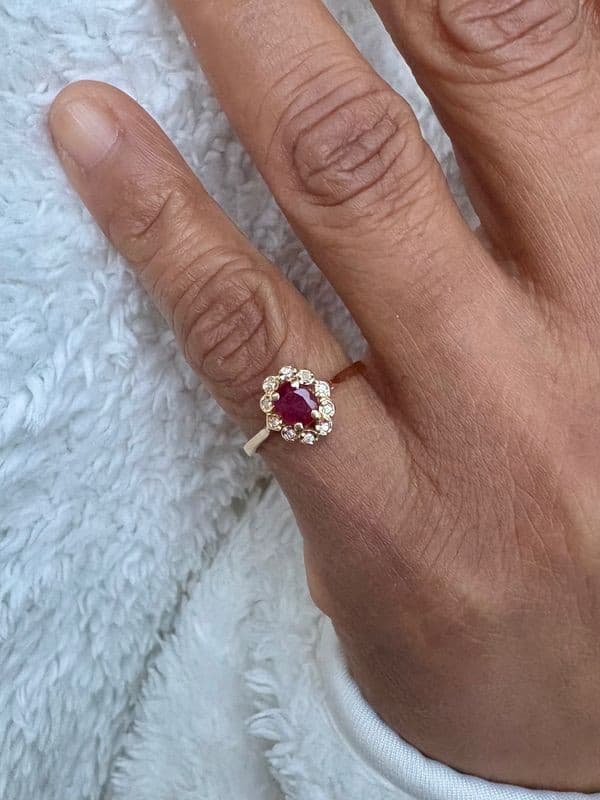 BAGUE MARGUERITE RUBIS — vue 2