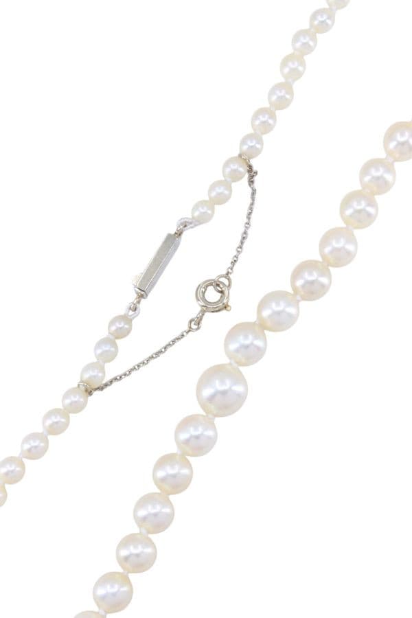 COLLIER DE PERLE EN CHUTE — vue 3