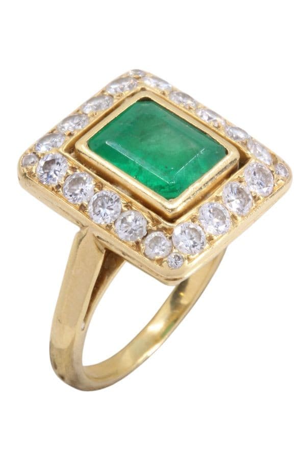 BAGUE ÉMERAUDE ET DIAMANTS — vue 3