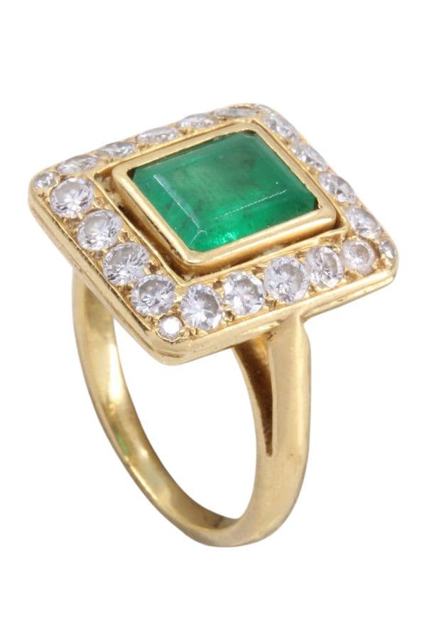 BAGUE ÉMERAUDE ET DIAMANTS — vue 4