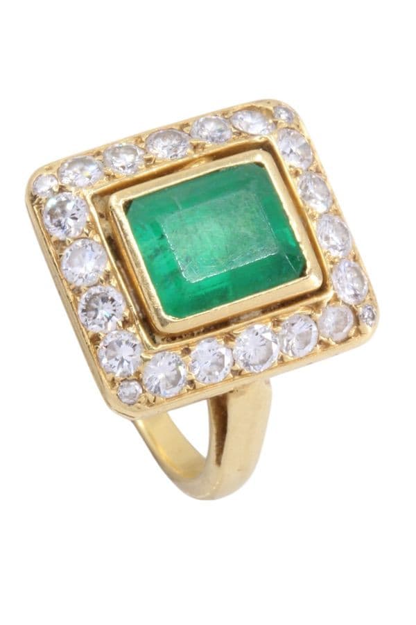 BAGUE ÉMERAUDE ET DIAMANTS — vue 5