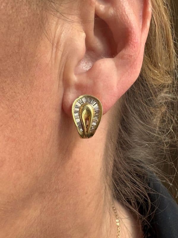 BOUCLES D'OREILLES DIAMANTS — vue 2