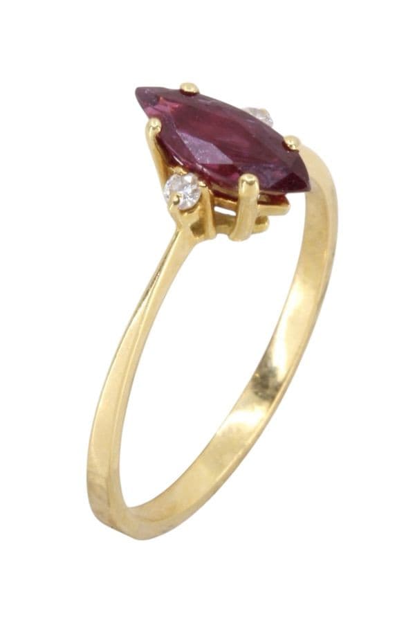 BAGUE MODERNE RUBIS ET DIAMANTS — vue 3