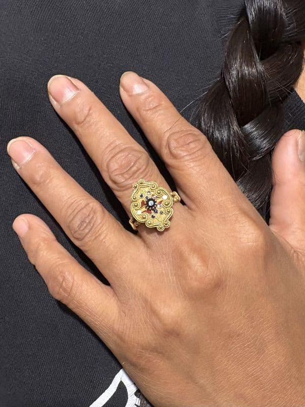 BAGUE ANCIENNE ÉMAILLÉE SAPHIR — vue 2