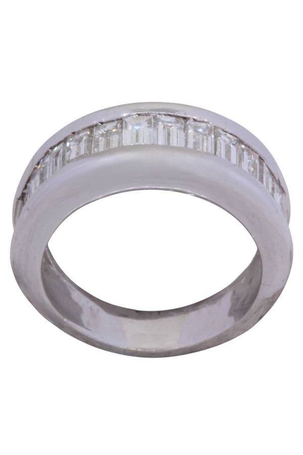 BAGUE MODERNE DIAMANTS
