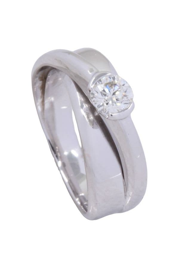 SOLITAIRE MODERNE DIAMANT — vue 4