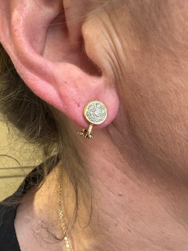 BOUCLES D'OREILLES DIAMANTS MODERNES — vue 2