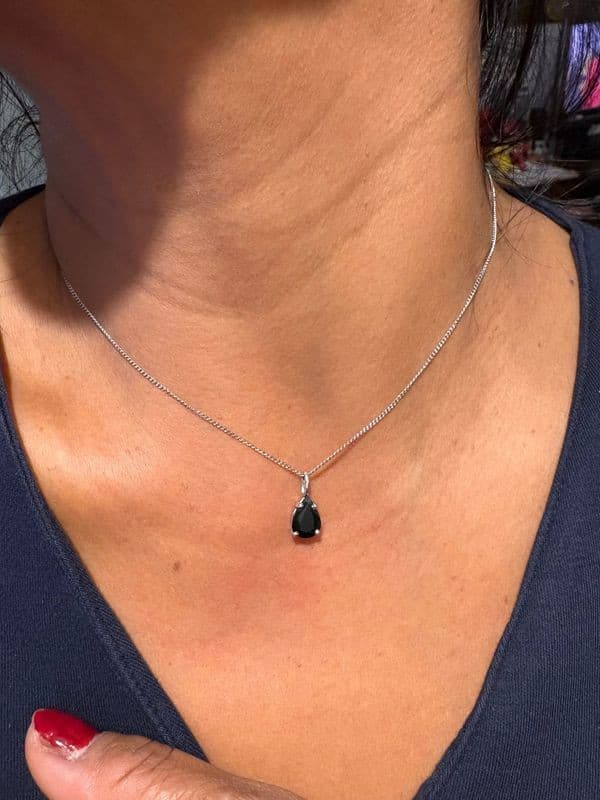 PENDENTIF SAPHIR POIRE — vue 2
