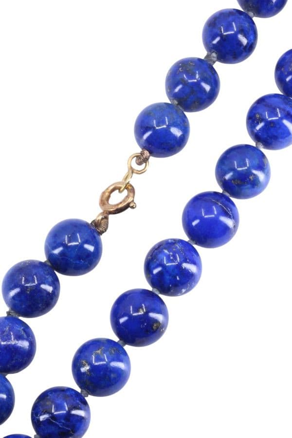 COLLIER LAPIS LAZULI — vue 3