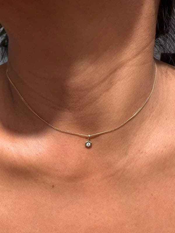 PENDENTIF DIAMANT HEXAGONAL — vue 2