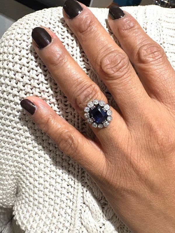 BAGUE POMPADOUR SAPHIR ET DIAMANTS — vue 2