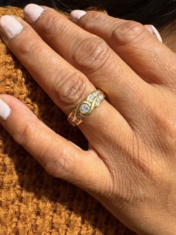 BAGUE MODERNE DIAMANTS — vue 2