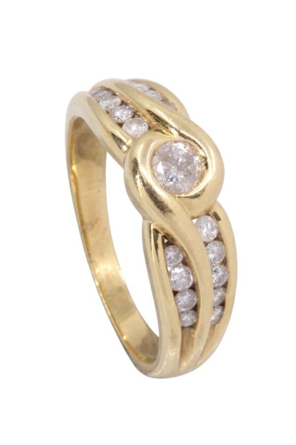 BAGUE MODERNE DIAMANTS — vue 5