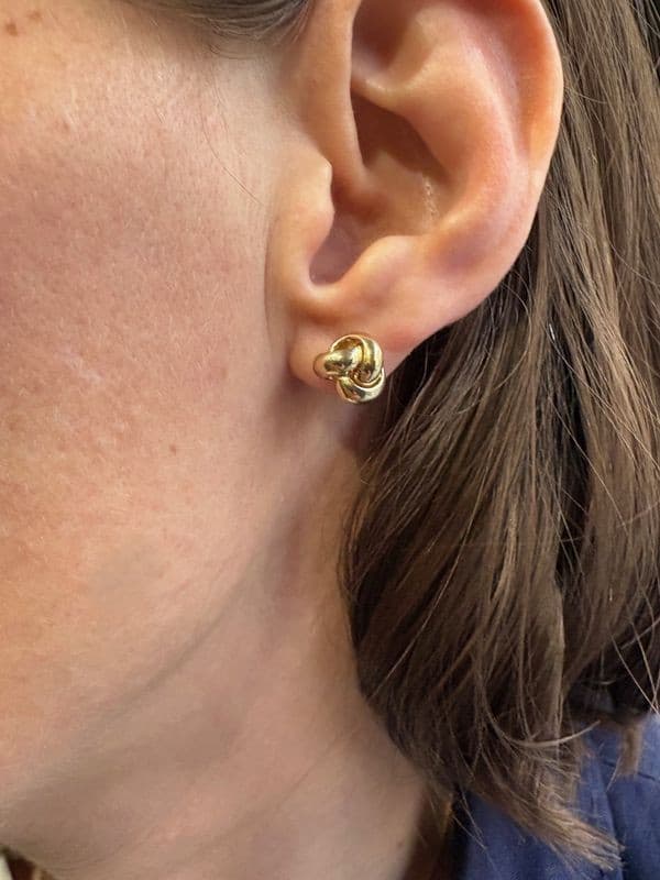 BOUCLE D'OREILLE NOEUD — vue 2