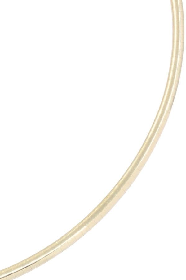COLLIER MAILLE OMEGA — vue 3
