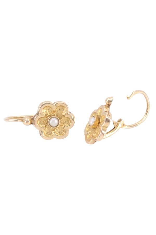 BOUCLES D'OREILLES DORMEUSES ANCIENNES — vue 3