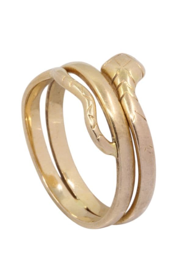BAGUE MODERNE SERPENT — vue 4