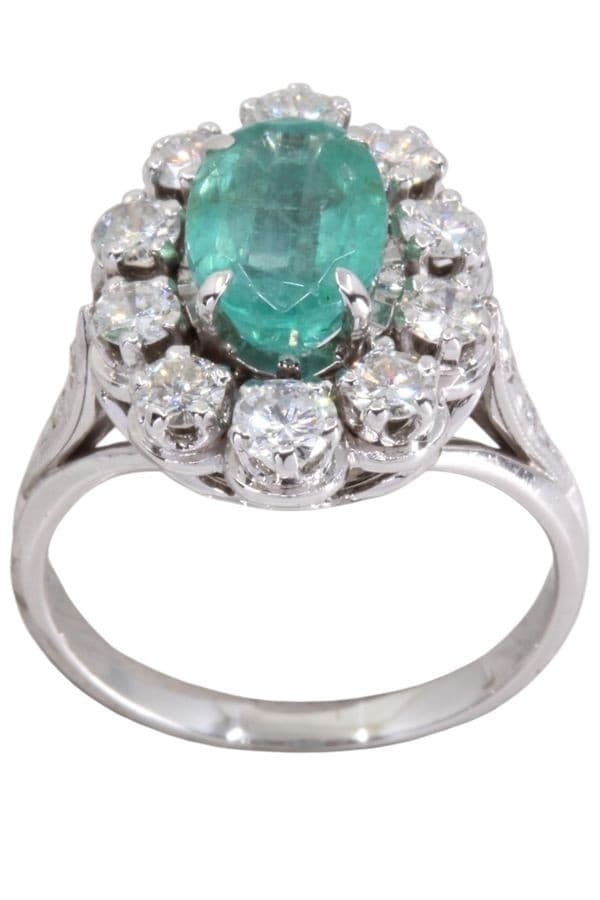 BAGUE MARGUERITE ÉMERAUDE ET DIAMANTS — vue 1