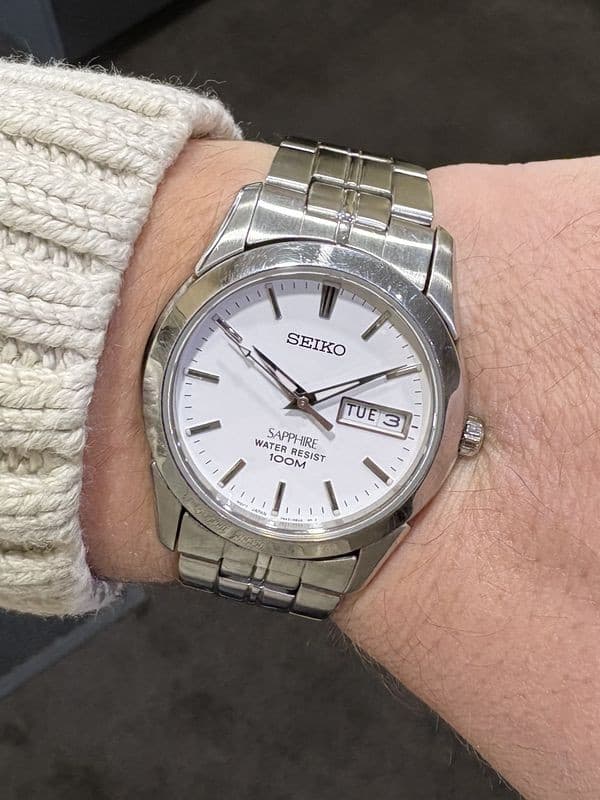 SEIKO CLASSIQUE — vue 2