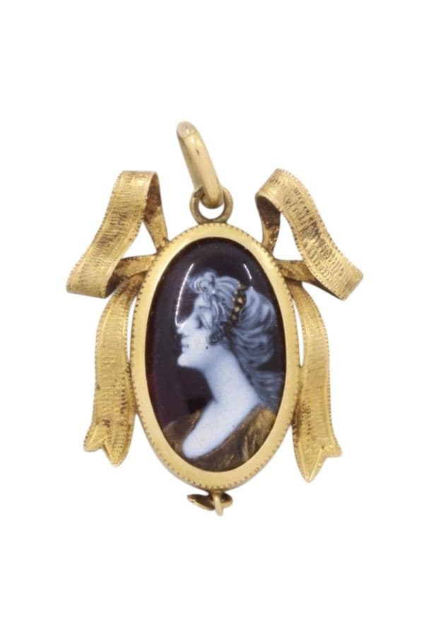 PENDENTIF ÉMAIL DE LIMOGES — vue 1