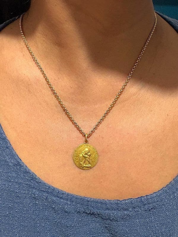 MÉDAILLE VIERGE À L'ENFANT — vue 2