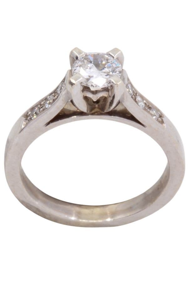 BAGUE DIAMANTS STYLE SOLITAIRE