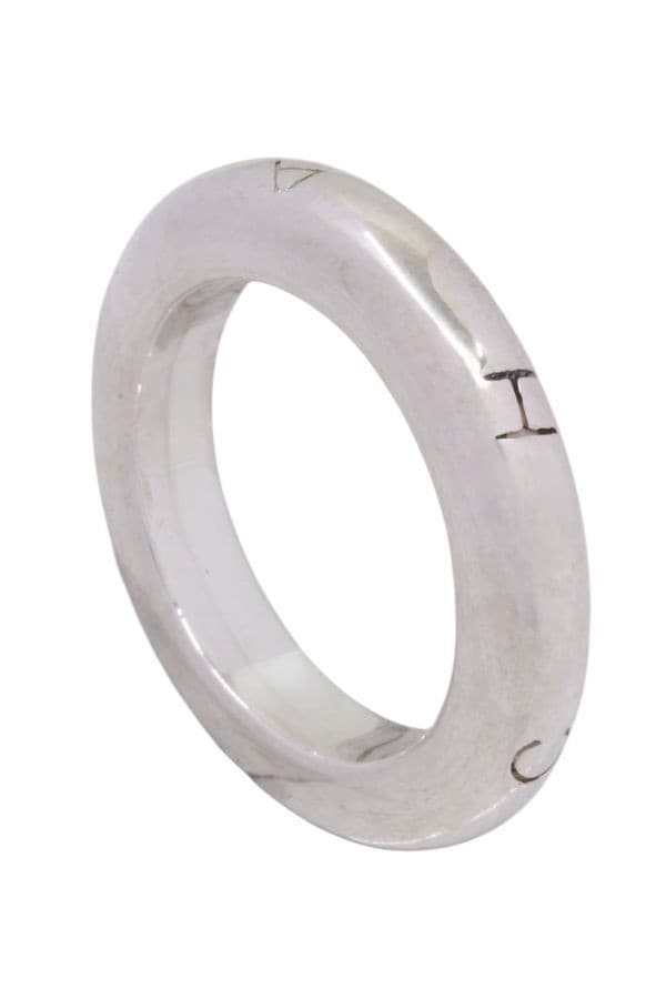 BAGUE CHANEL LOGO — vue 4