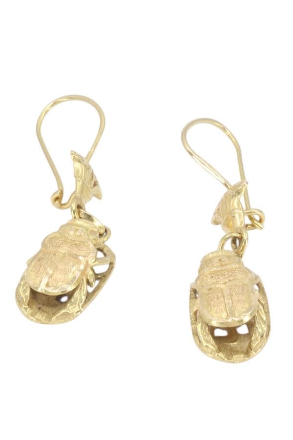 BOUCLES D'OREILLES PENDANTES SCARABÉE — vue 3