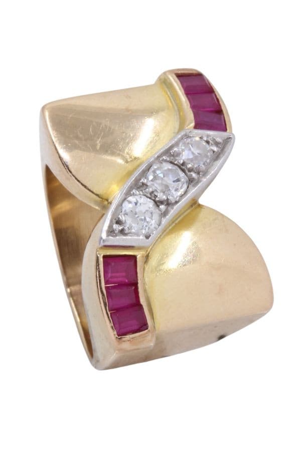 BAGUE TANK RUBIS ET DIAMANTS — vue 4