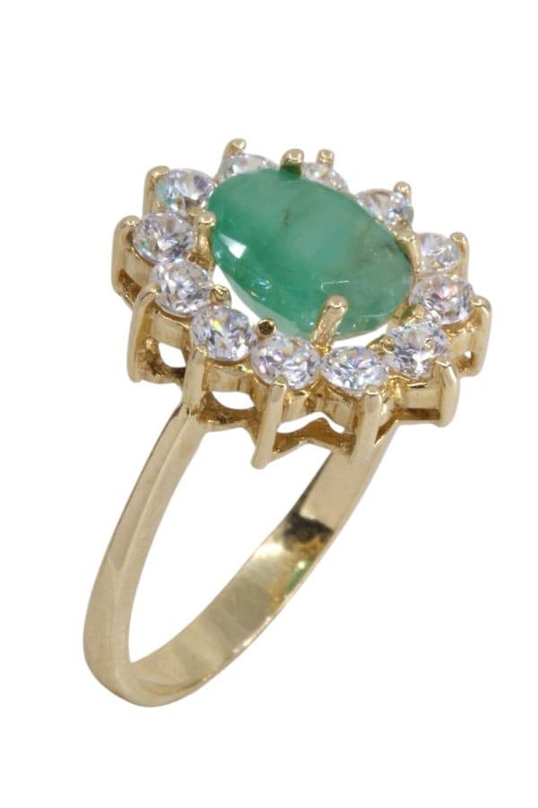 BAGUE MARGUERITE ÉMERAUDE ET DIAMANTS — vue 3