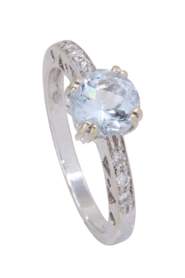 BAGUE MODERNE AIGUE-MARINE ET DIAMANTS — vue 4