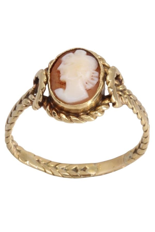 BAGUE ANCIENNE CAMÉE — vue 1
