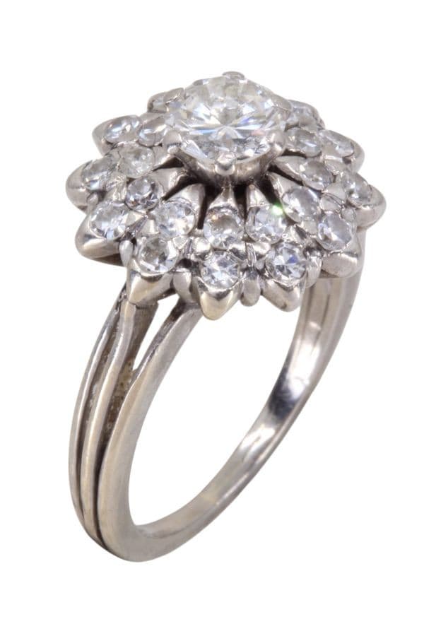 BAGUE FLEUR DIAMANTS — vue 3