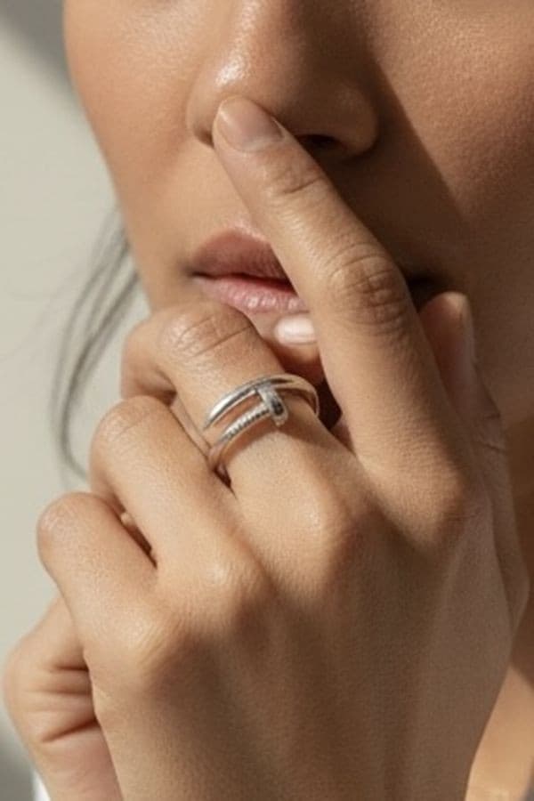 BAGUE CARTIER "JUSTE UN CLOU" CLASSIQUE — vue 2